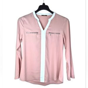 Gaharu Colorblock Split-Neck Blouse w/ Zipper Detail – Size Small